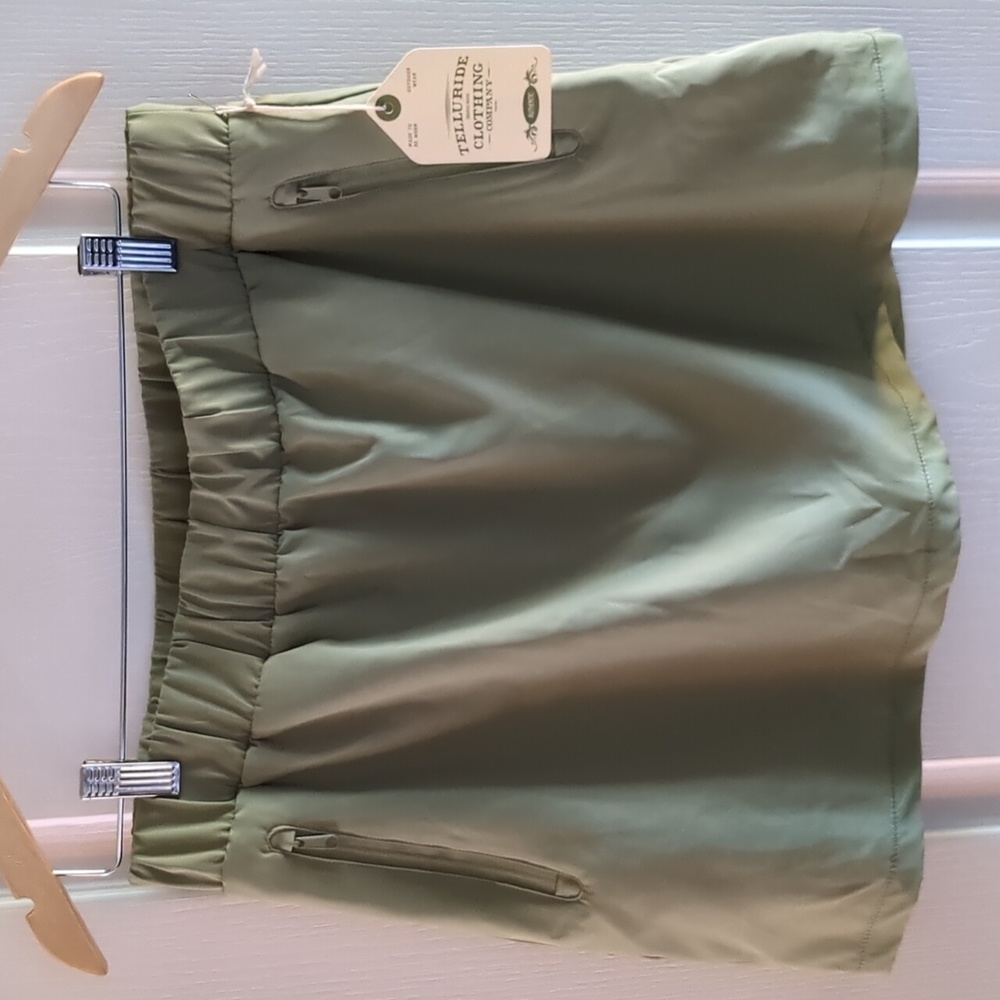 Telluride Clothing Skort olive green Size Large NWT